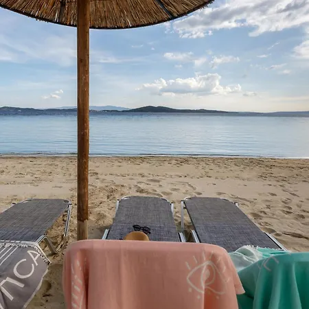 Casa Al Mare Апартхотел Неа Рода